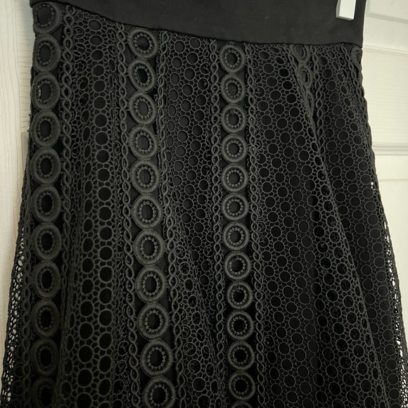 Maje Circle Lace skirt size 1 - Picture 4 of 6